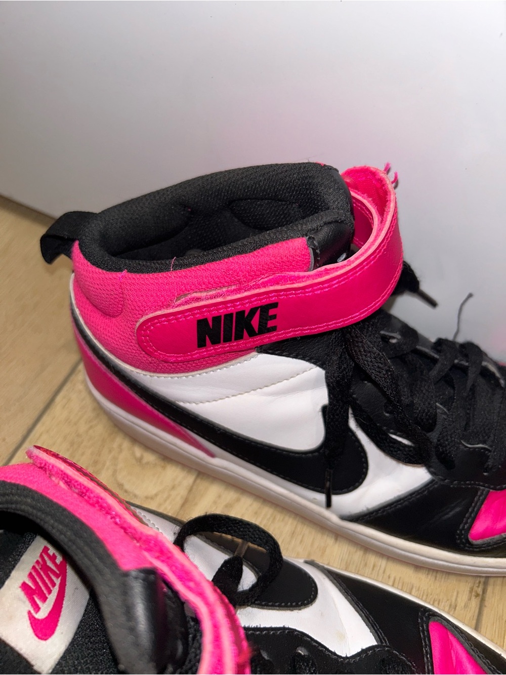 Nike Court Borough Mid 2 GS Youth Shoes Size 6.5Y Fierce Pink HV0933-100 - Picture 5 of 9